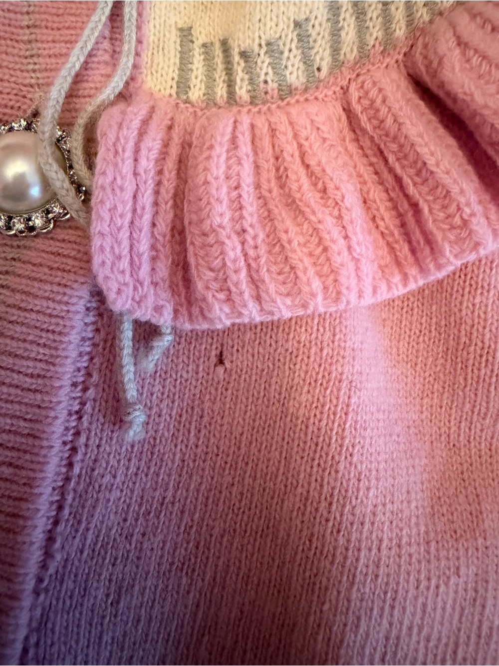 Hill House 100% Virgin Wool Cottagecore Desk Cardigan in Pink - Picture 9 of 9